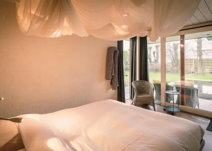 Domicile Adore With Garden By Interhome