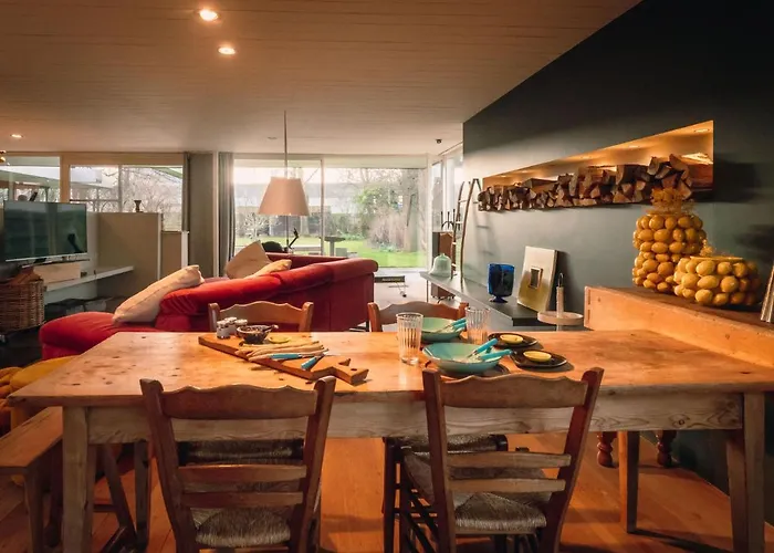 别墅 Domicile Adore With Garden By Interhome